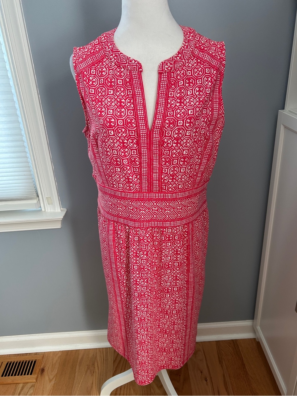 J. McLaughlin  Catalina Cloth Tailored Sheath Dress XL Coral Red White Geometric